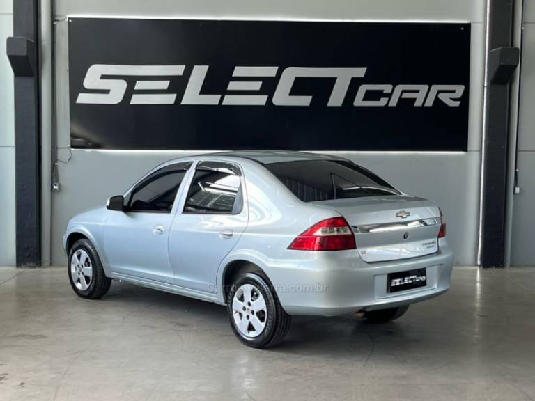 CHEVROLET - PRISMA - 2012/2012 - Prata - R$ 32.900,00