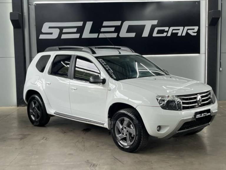 RENAULT - DUSTER - 2015/2015 - Branca - R$ 54.900,00