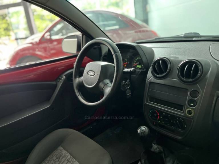 FORD - KA - 2009/2009 - Vermelha - R$ 24.900,00