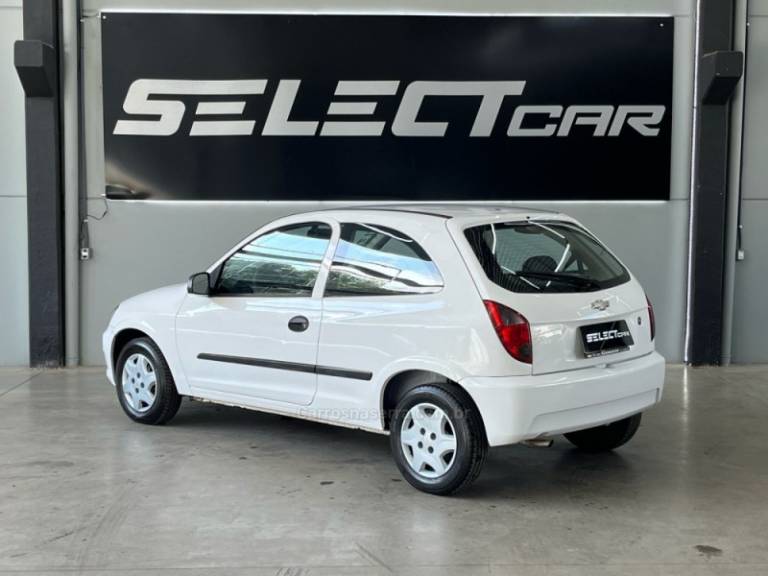 CHEVROLET - CELTA - 2013/2013 - Branca - R$ 23.900,00