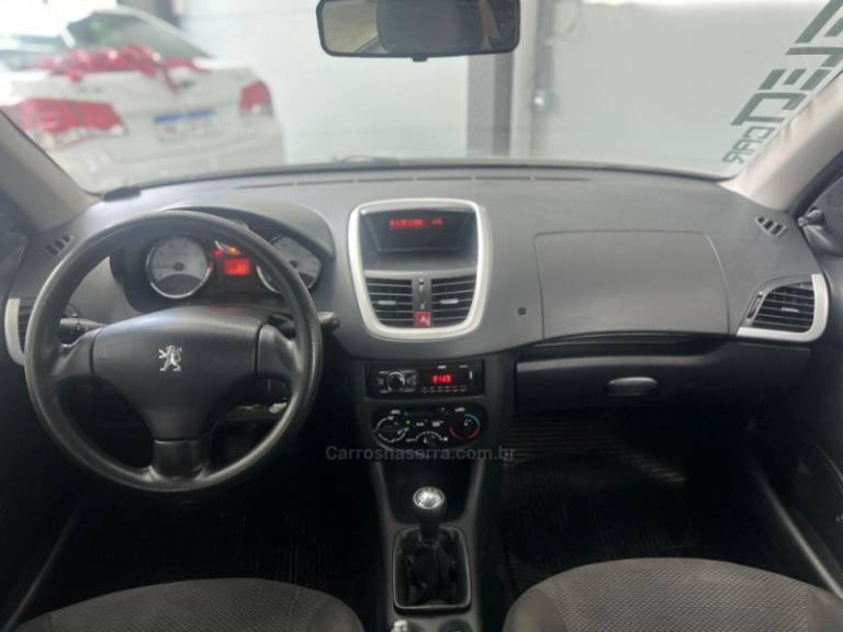PEUGEOT - 207 - 2013/2013 - Branca - R$ 29.900,00