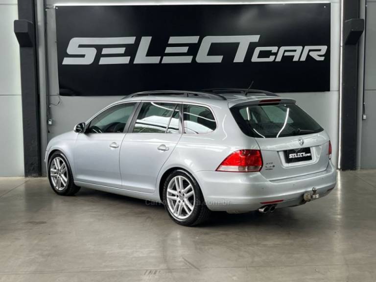 VOLKSWAGEN - JETTA - 2008/2008 - Prata - R$ 49.900,00