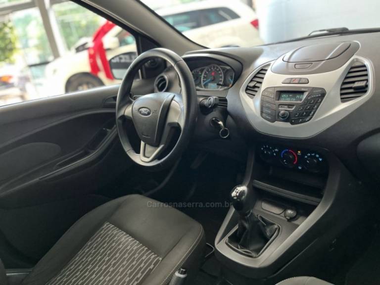 FORD - KA - 2015/2015 - Preta - R$ 42.900,00