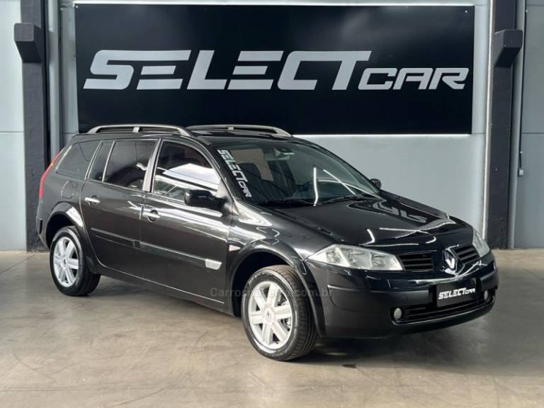 RENAULT - MÉGANE - 2013/2013 - Preta - R$ 36.900,00