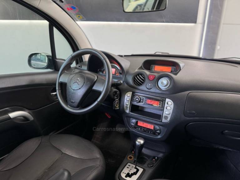 CITROËN - C3 - 2011/2011 - Prata - R$ 33.900,00